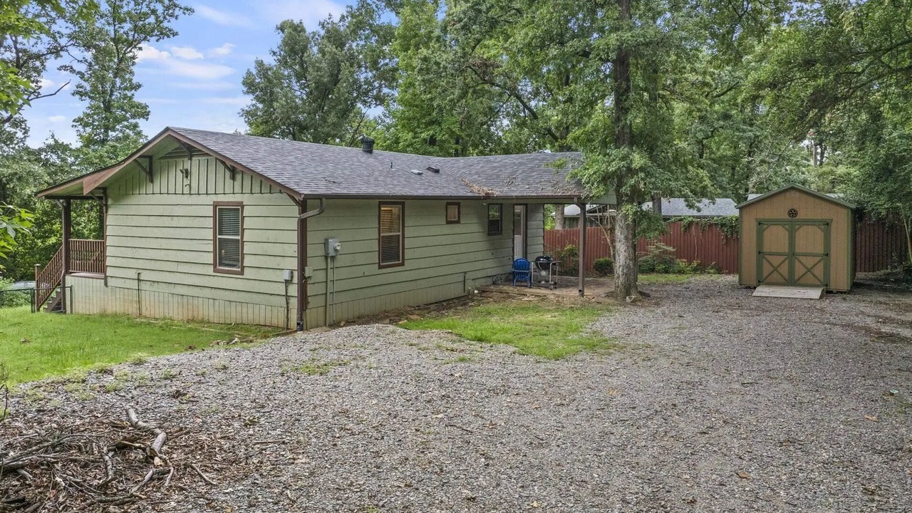 Photo of Outdoor in Avinger