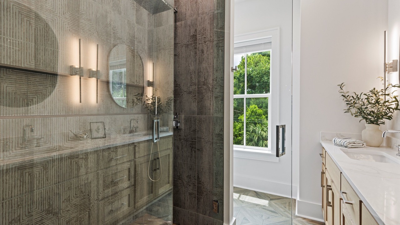 Photo of Bathroom in Laguna Beach