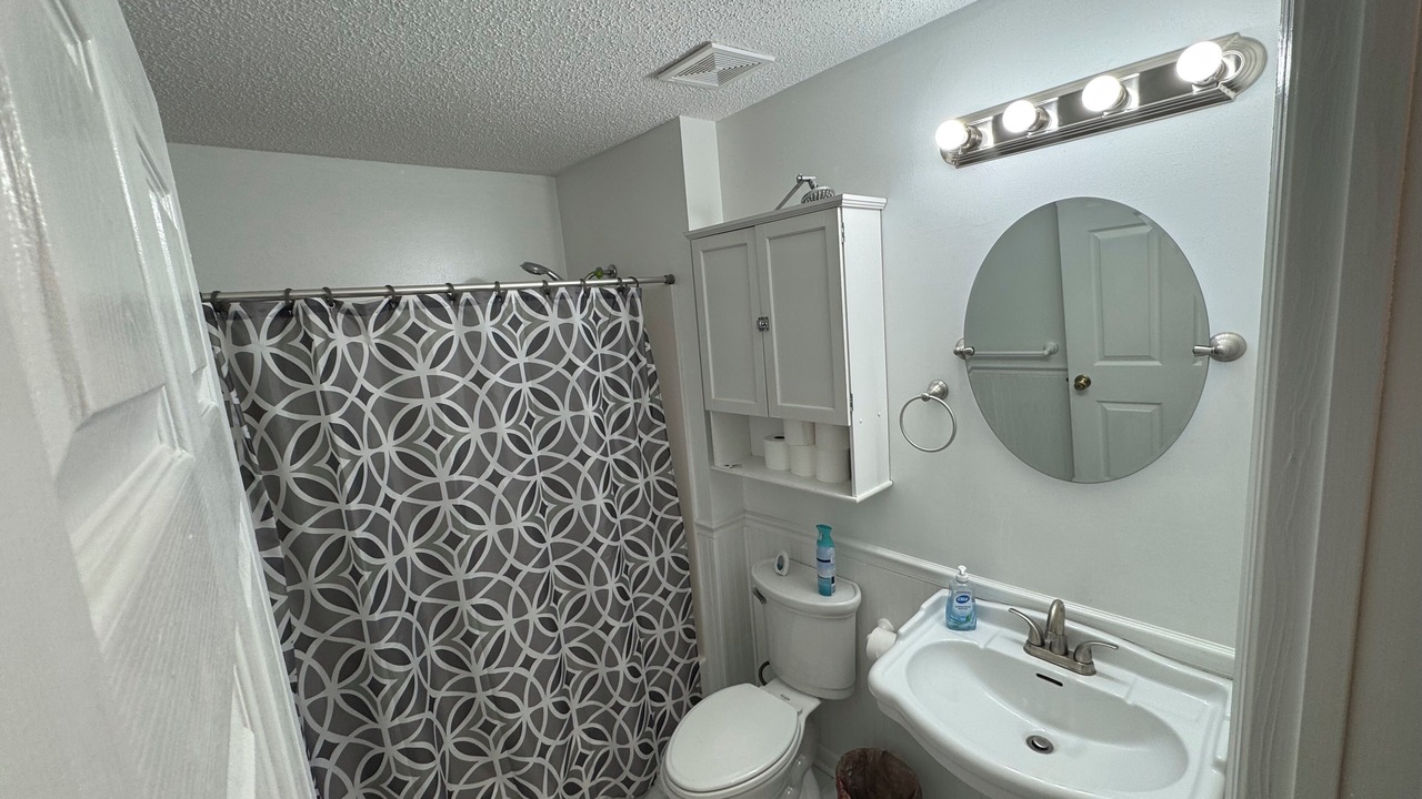 Photo of Bathroom in Callaway