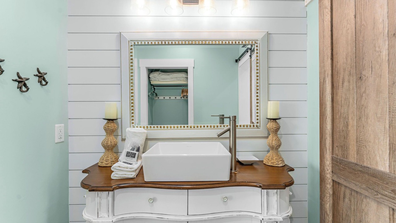 Photo of Bathroom in Sea Palm Village