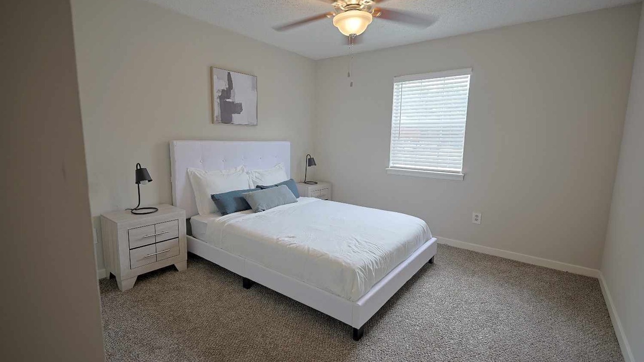 Photo of Bedroom in Tougaloo