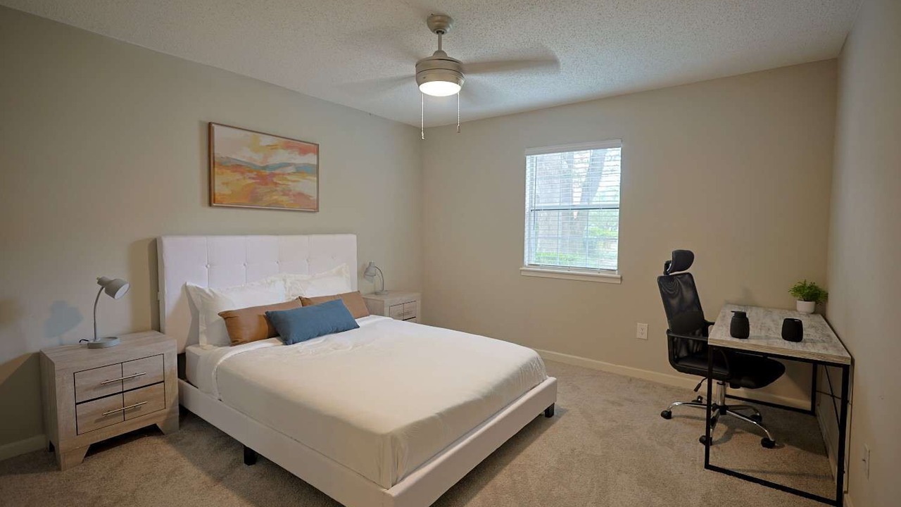 Photo of Bedroom in Tougaloo