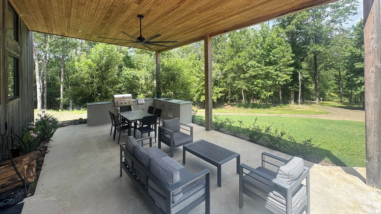 Photo of Outdoor in Burkeville