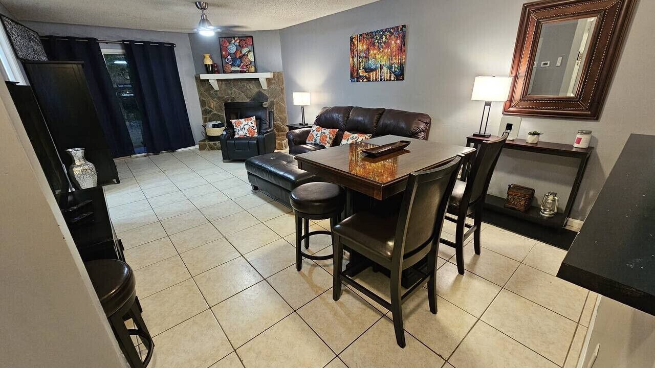 Photo of Livingroom in Southside