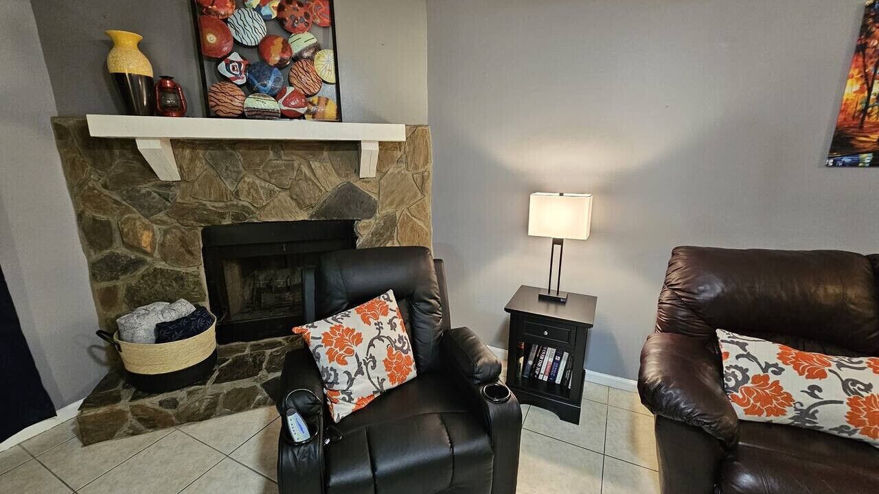 Photo of Livingroom in Southside