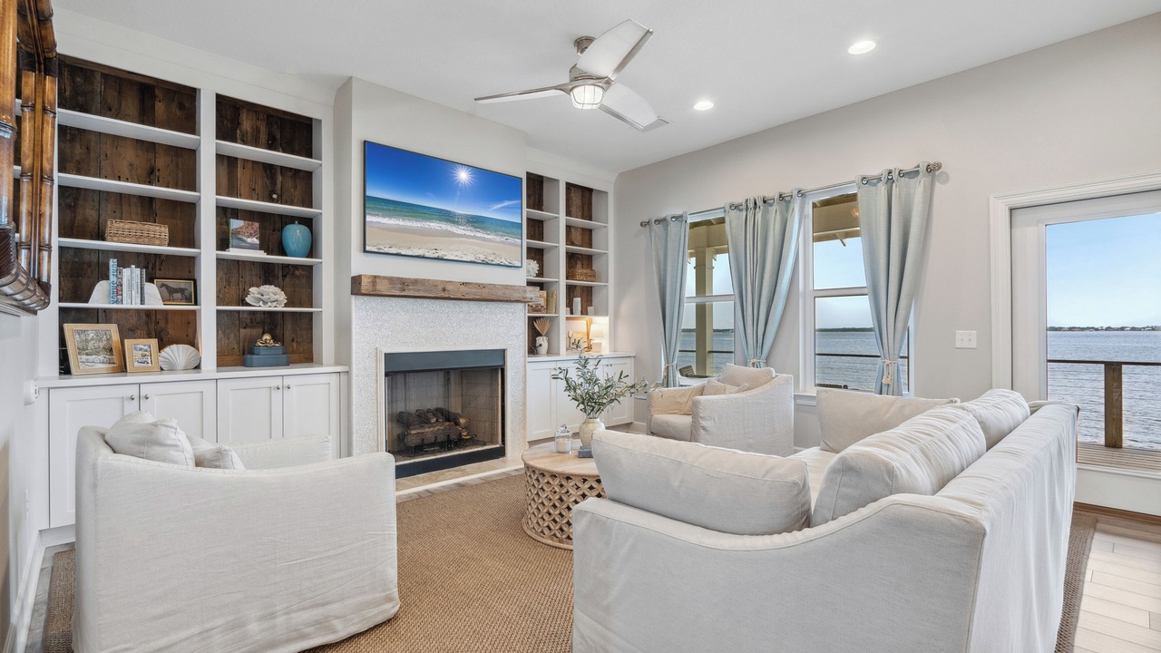 Photo of Livingroom in Pensacola Beach