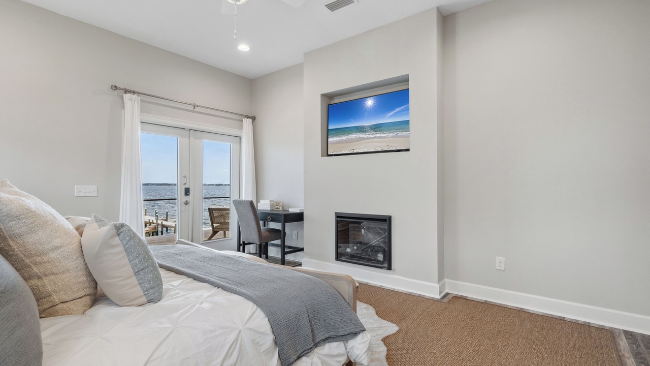 Photo of Bedroom in Pensacola Beach
