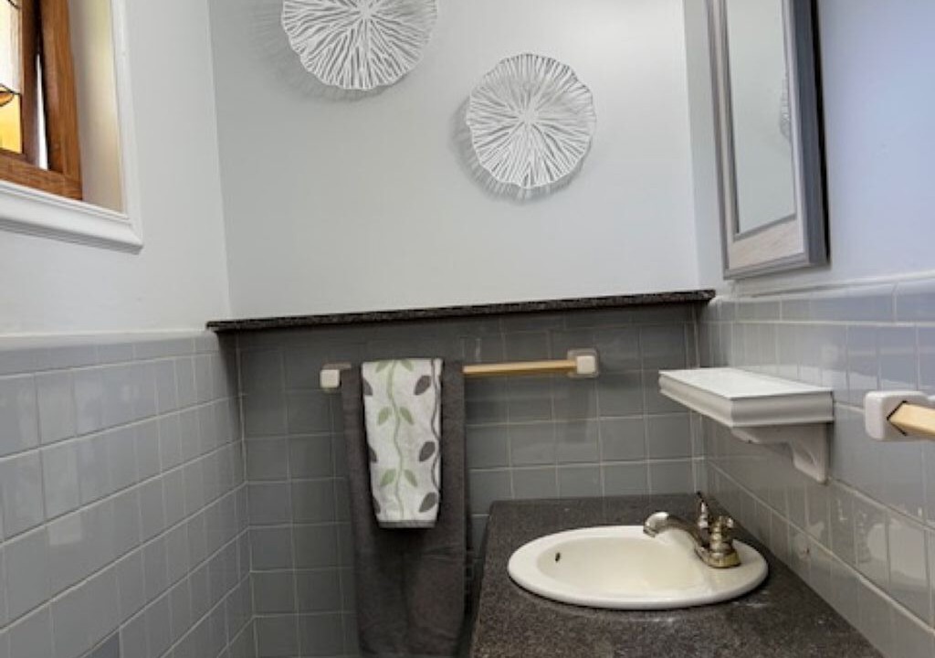 Photo of Bathroom in Long Beach