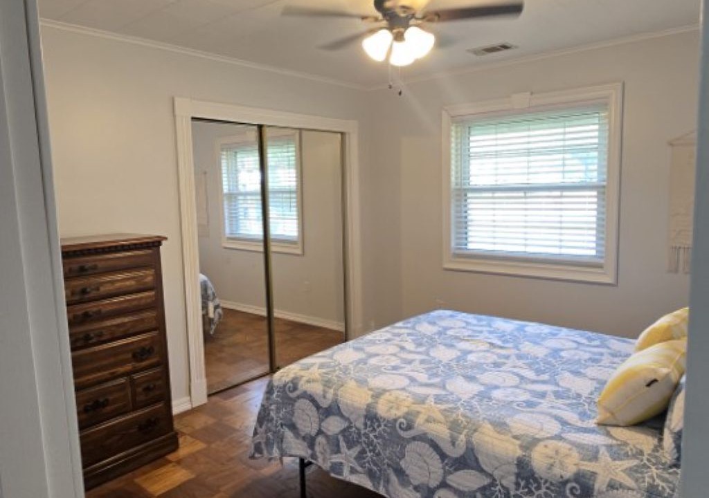 Photo of Bedroom in Long Beach