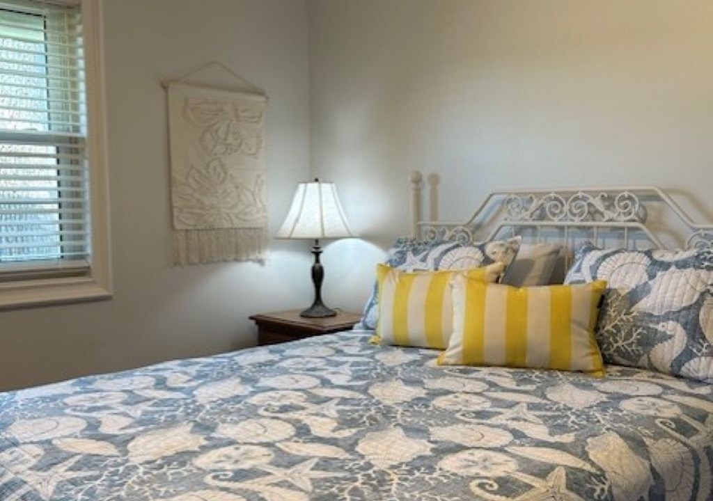 Photo of Bedroom in Long Beach