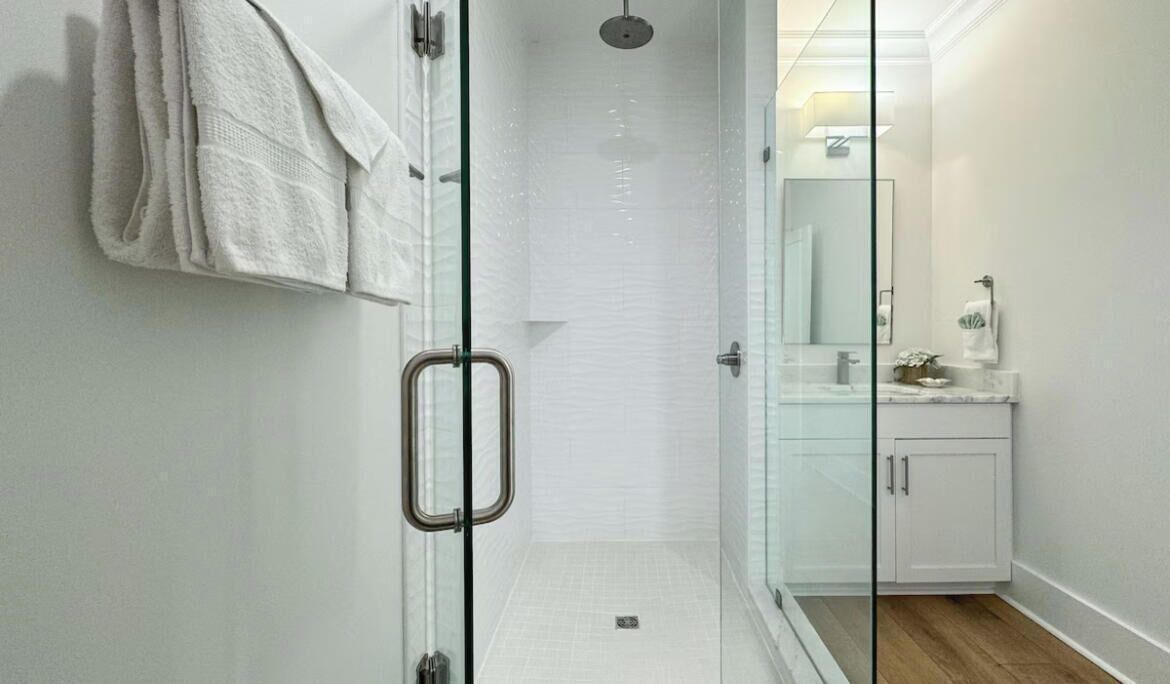 Photo of Bathroom in Gulf Shores