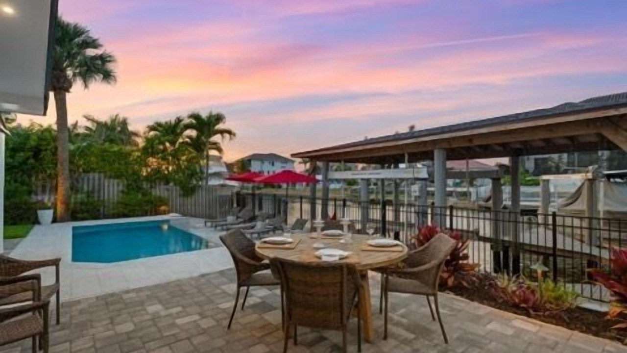 Photo of Outdoor in Connors