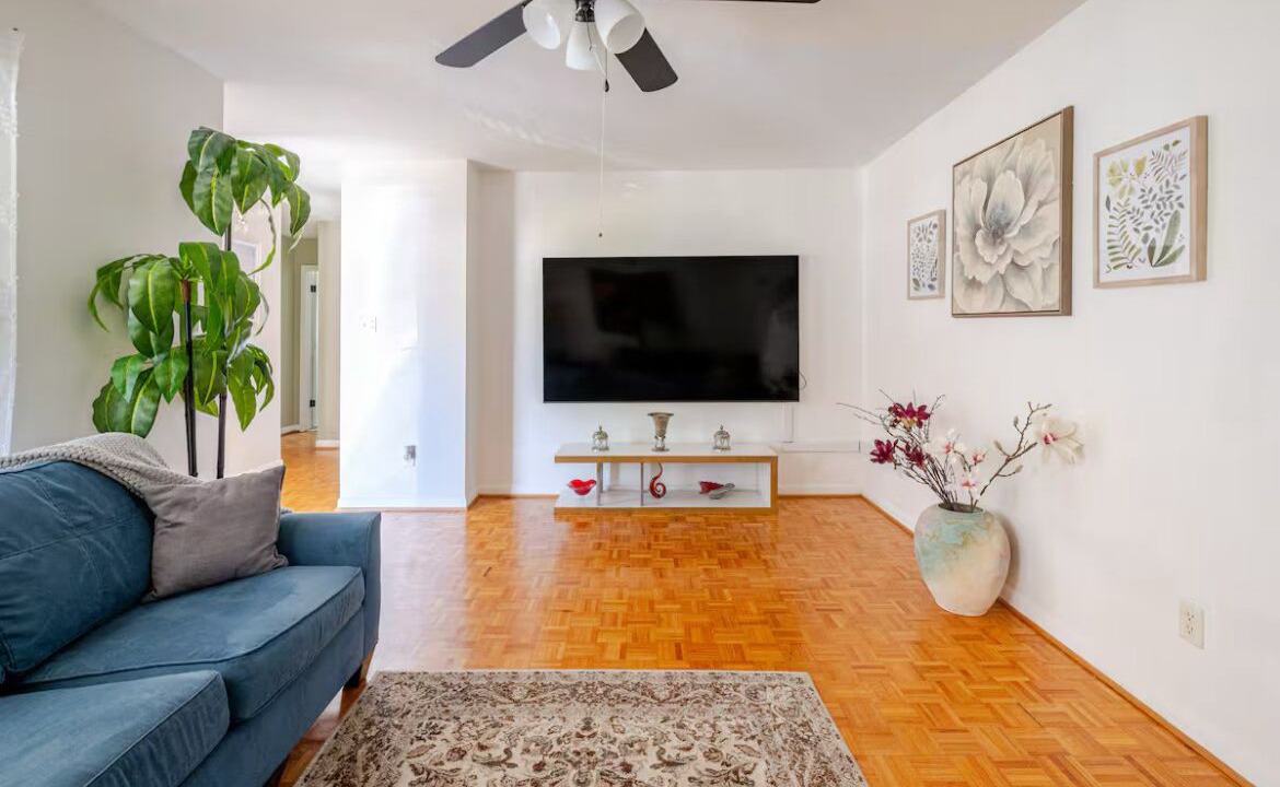 Photo of Livingroom in Wright