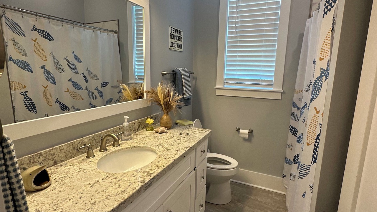 Photo of Bathroom in Long Beach