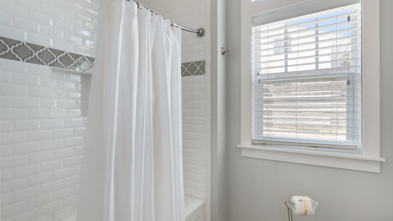 Photo of Bathroom in Dune Allen Beach