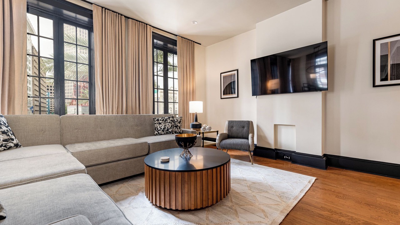 Photo of Livingroom in Central Business District