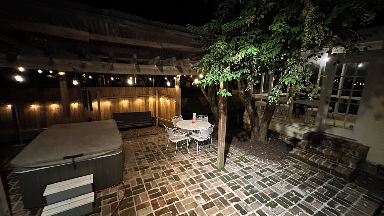 Photo of Outdoor in Highlands - Perkins