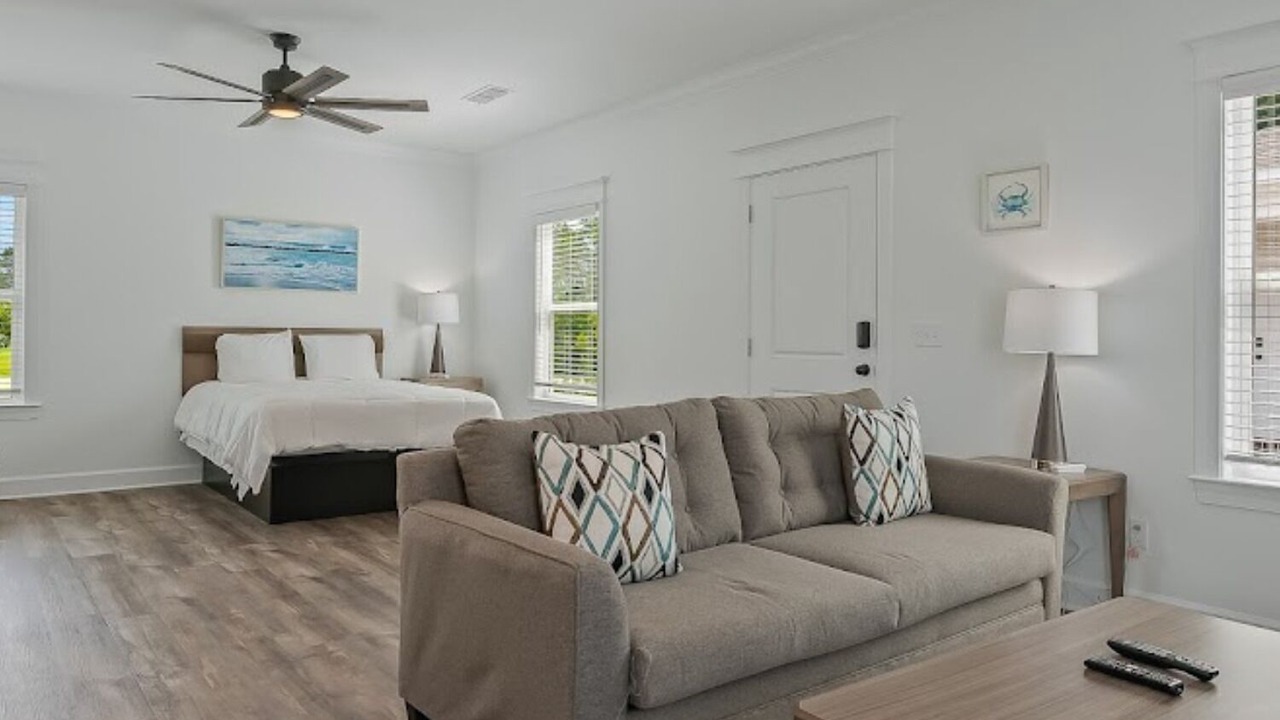 Photo of Bedroom in Carrabelle