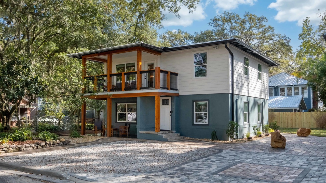 Photo of Outdoor in University Heights