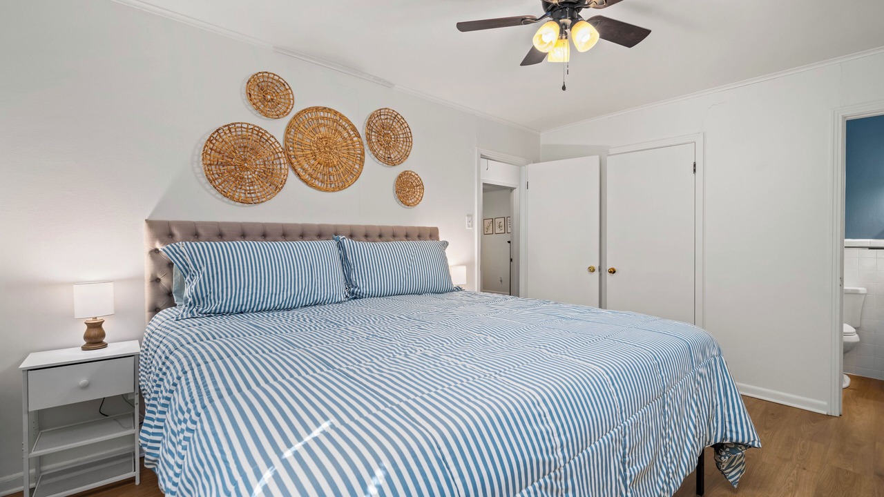 Photo of Bedroom in Pineville