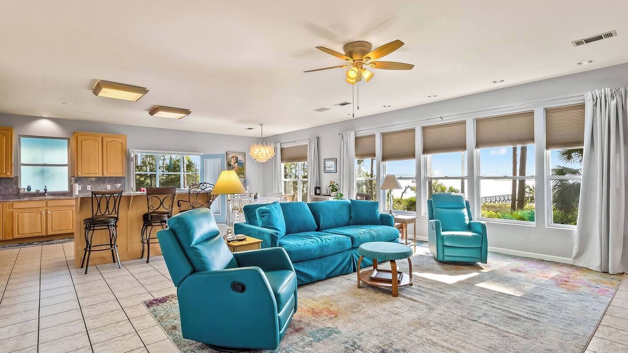 Photo of Livingroom in Panacea