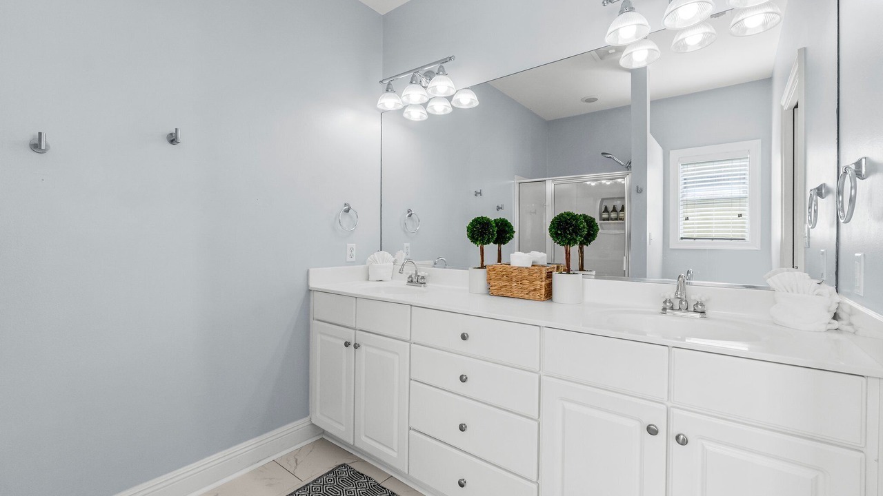 Photo of Bathroom in Crystal Beach