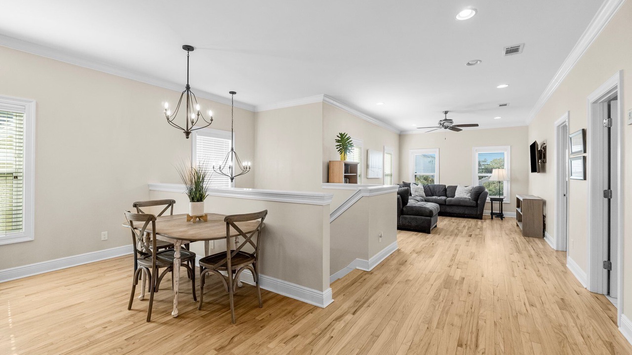 Photo of Bedroom in Crystal Beach