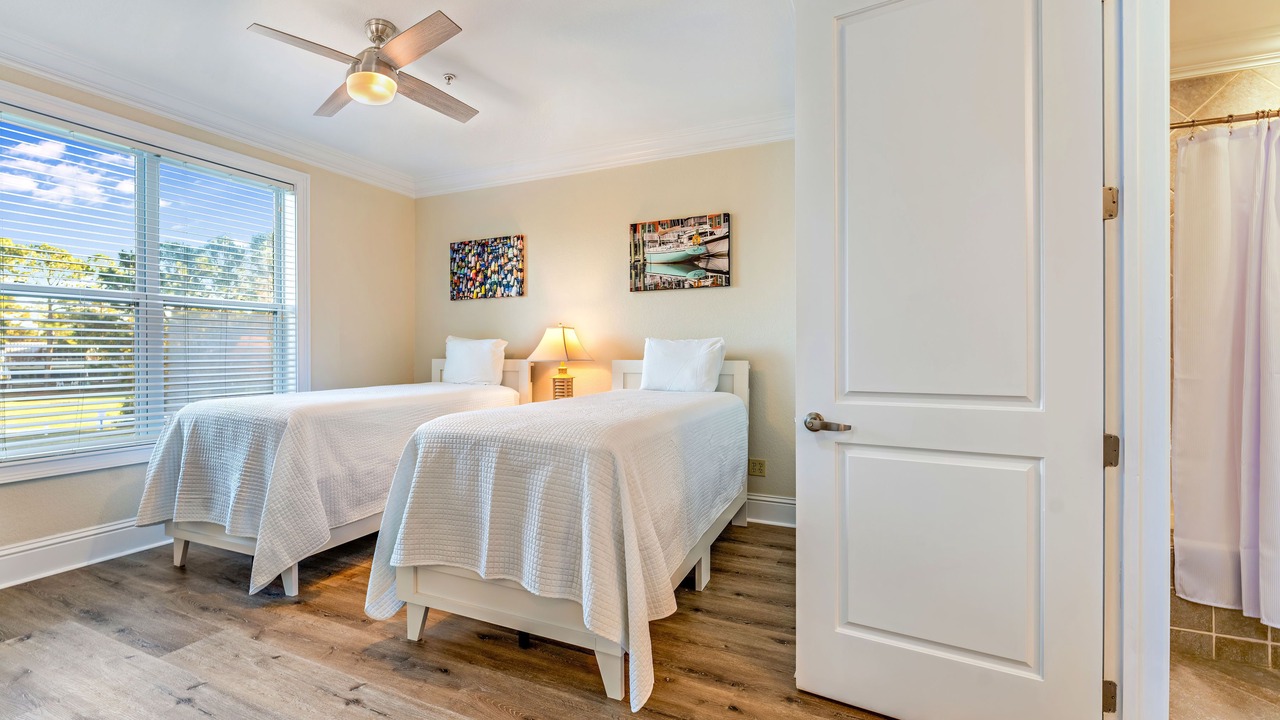 Photo of Bedroom in Carrabelle