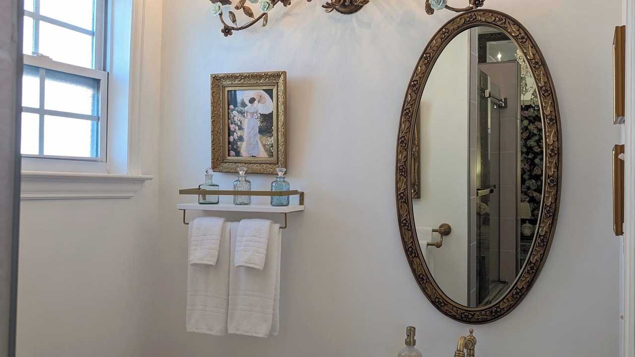Photo of Bathroom in Galveston