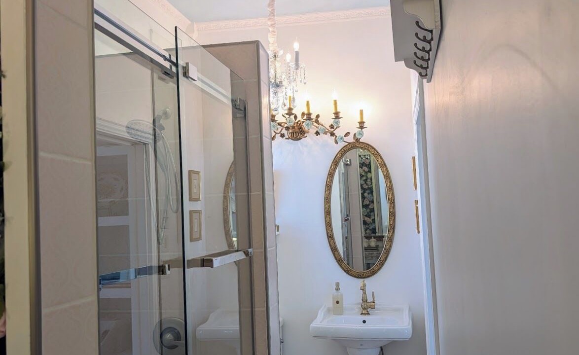 Photo of Bathroom in Galveston