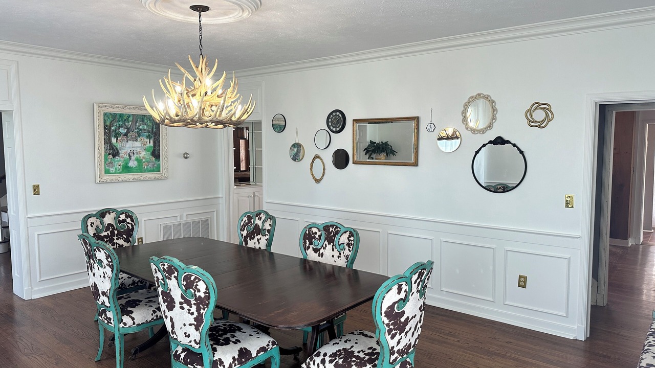 Photo of Livingroom in Forest