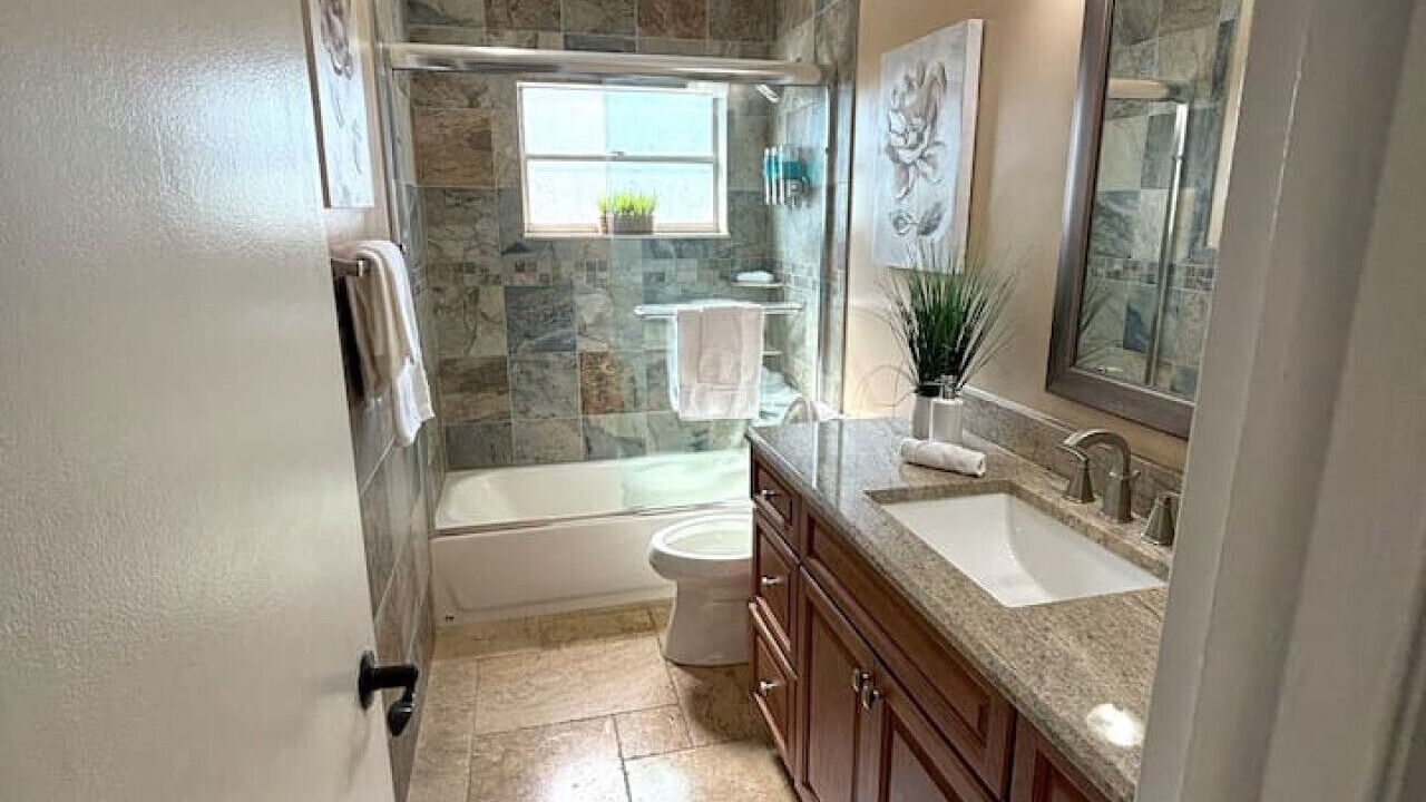 Photo of Bathroom in Palm Beach Gardens