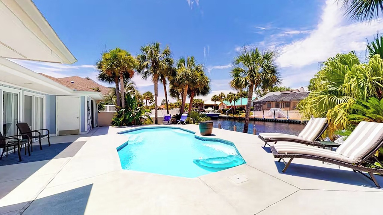 Photo of Outdoor in Upper Grand Lagoon