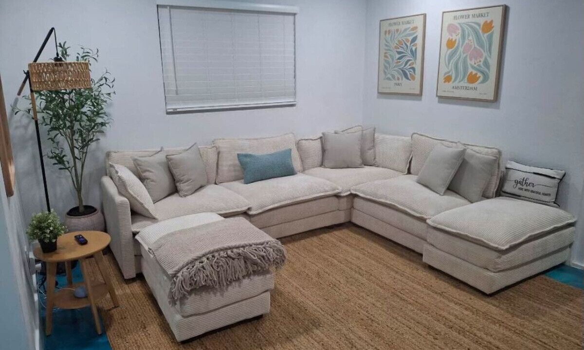 Photo of Livingroom in Lantern Park Units