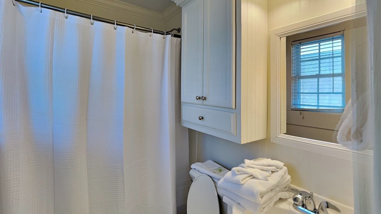 Photo of Bathroom in Crescent Beach