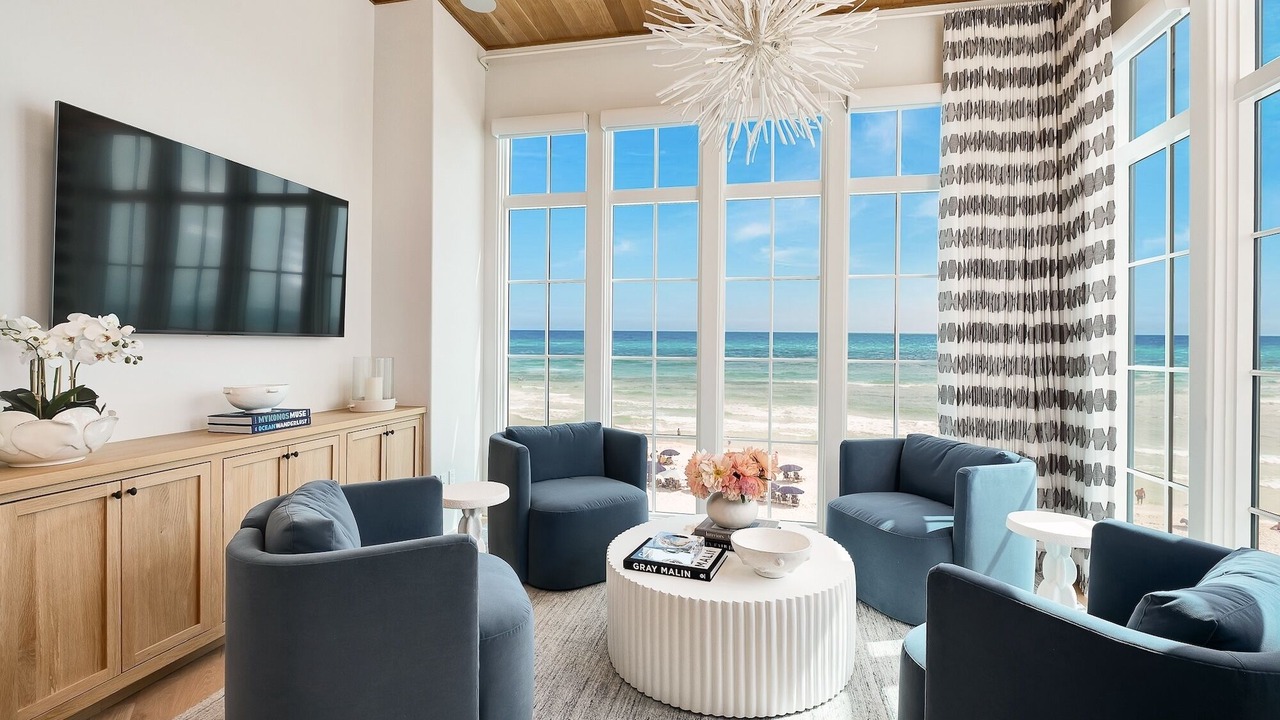 Photo of Livingroom in West Panama City Beach