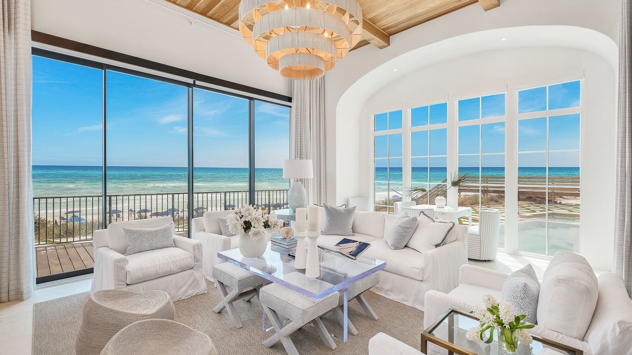 Photo of Livingroom in West Panama City Beach