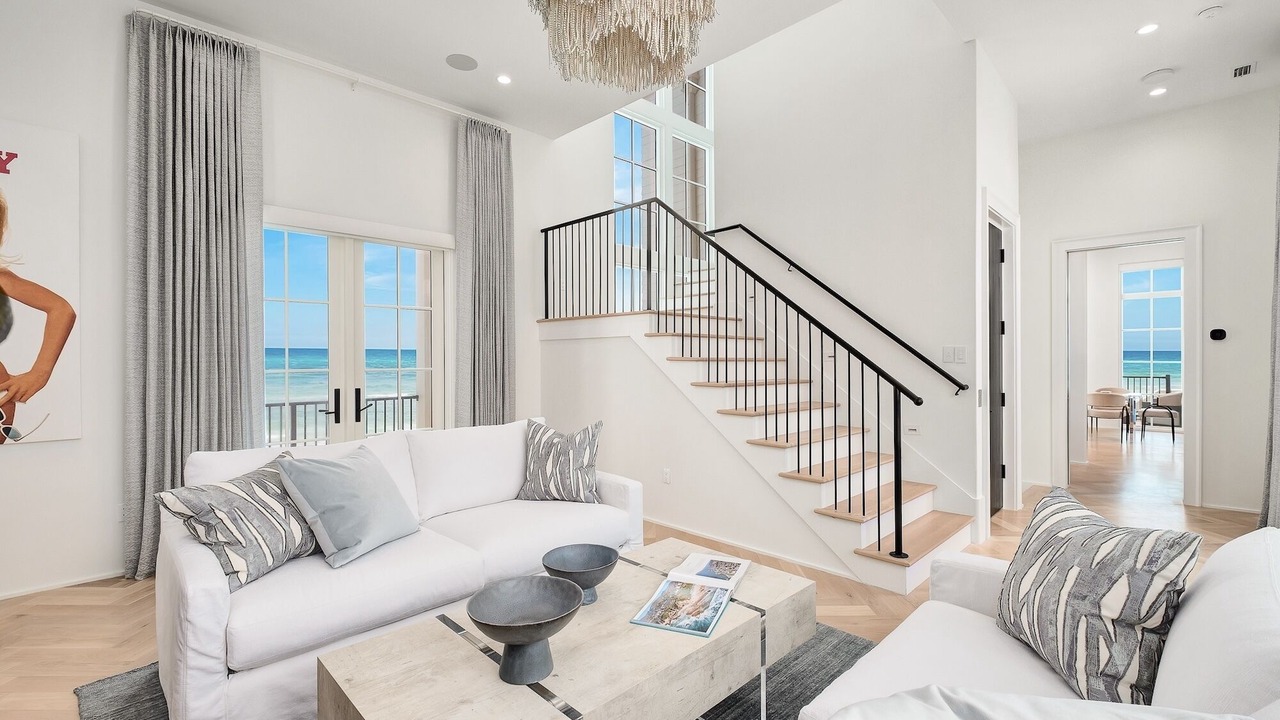 Photo of Livingroom in West Panama City Beach