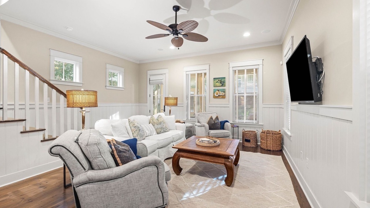Photo of Livingroom in Sugarwood Beach