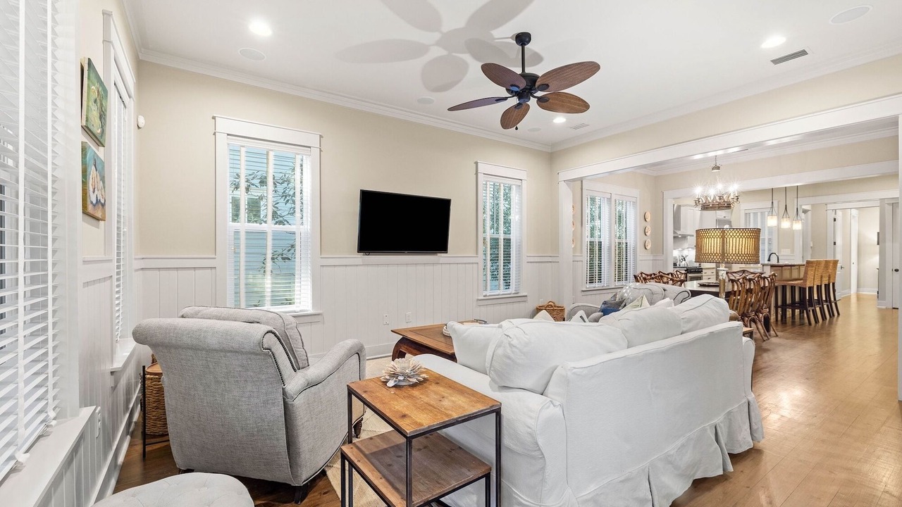 Photo of Livingroom in Sugarwood Beach