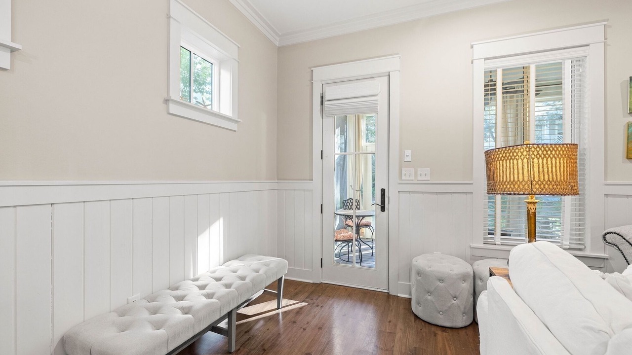 Photo of Livingroom in Sugarwood Beach