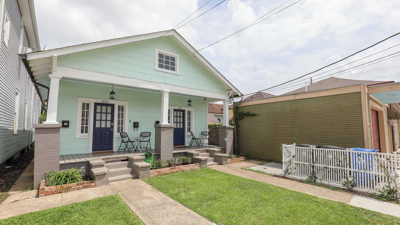 Photo of Others in Mid-City
