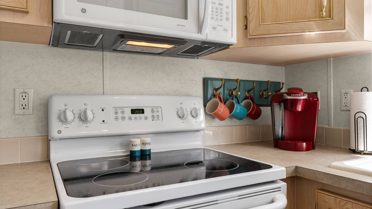 Photo of Kitchen in Upper Grand Lagoon