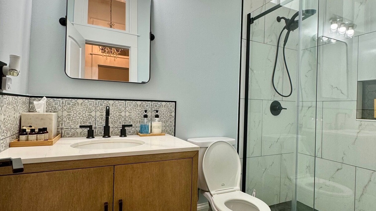 Photo of Bathroom in Mid-City