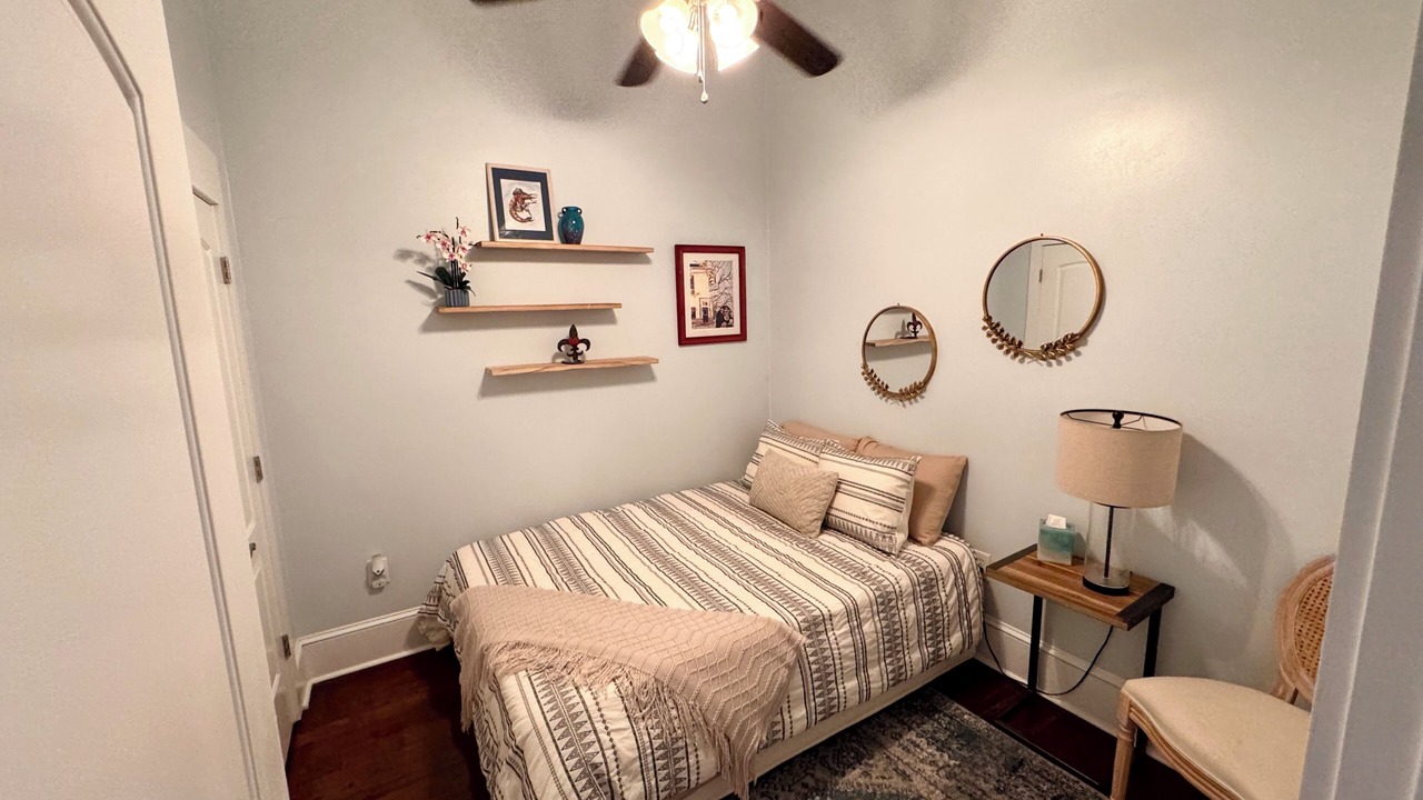 Photo of Bedroom in Mid-City