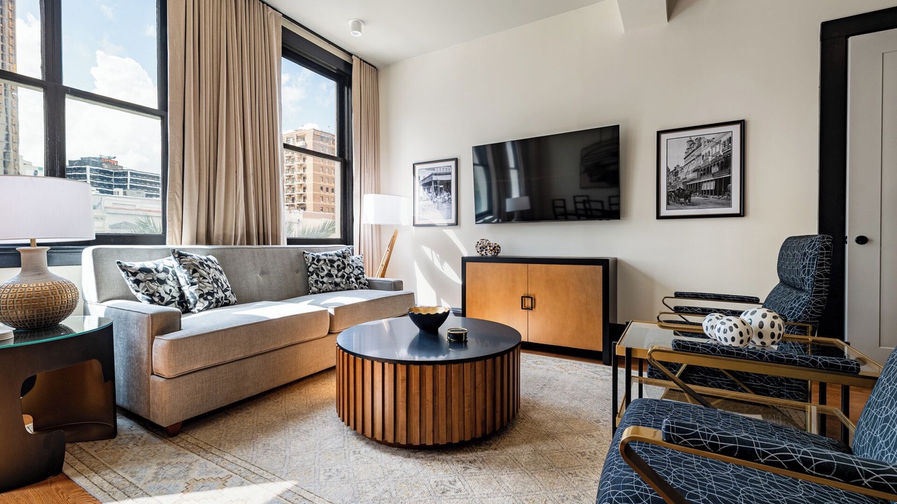 Photo of Livingroom in Central Business District