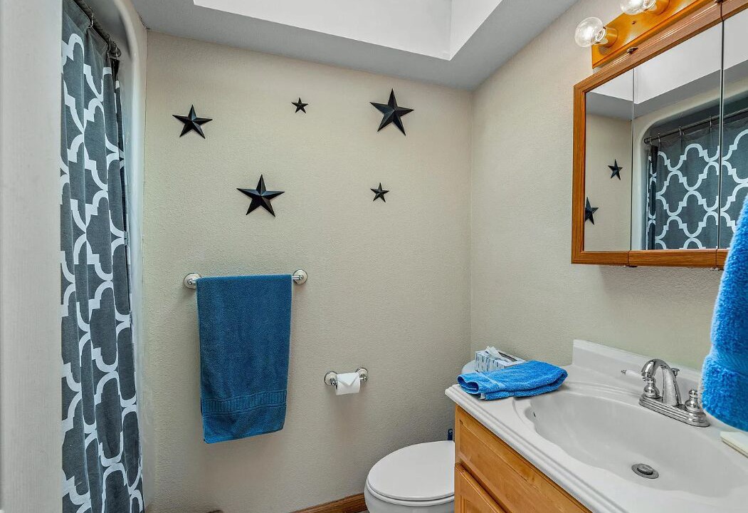 Photo of Bathroom in Cedar Bluff