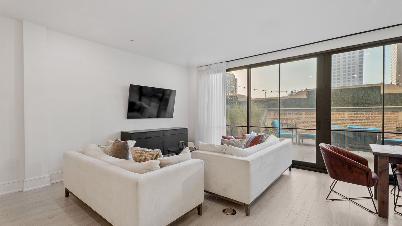 Photo of Livingroom in Central Business District