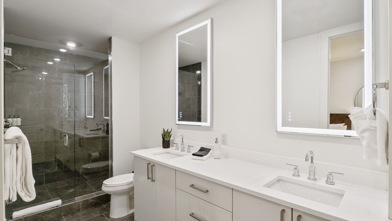 Photo of Bathroom in Central Business District