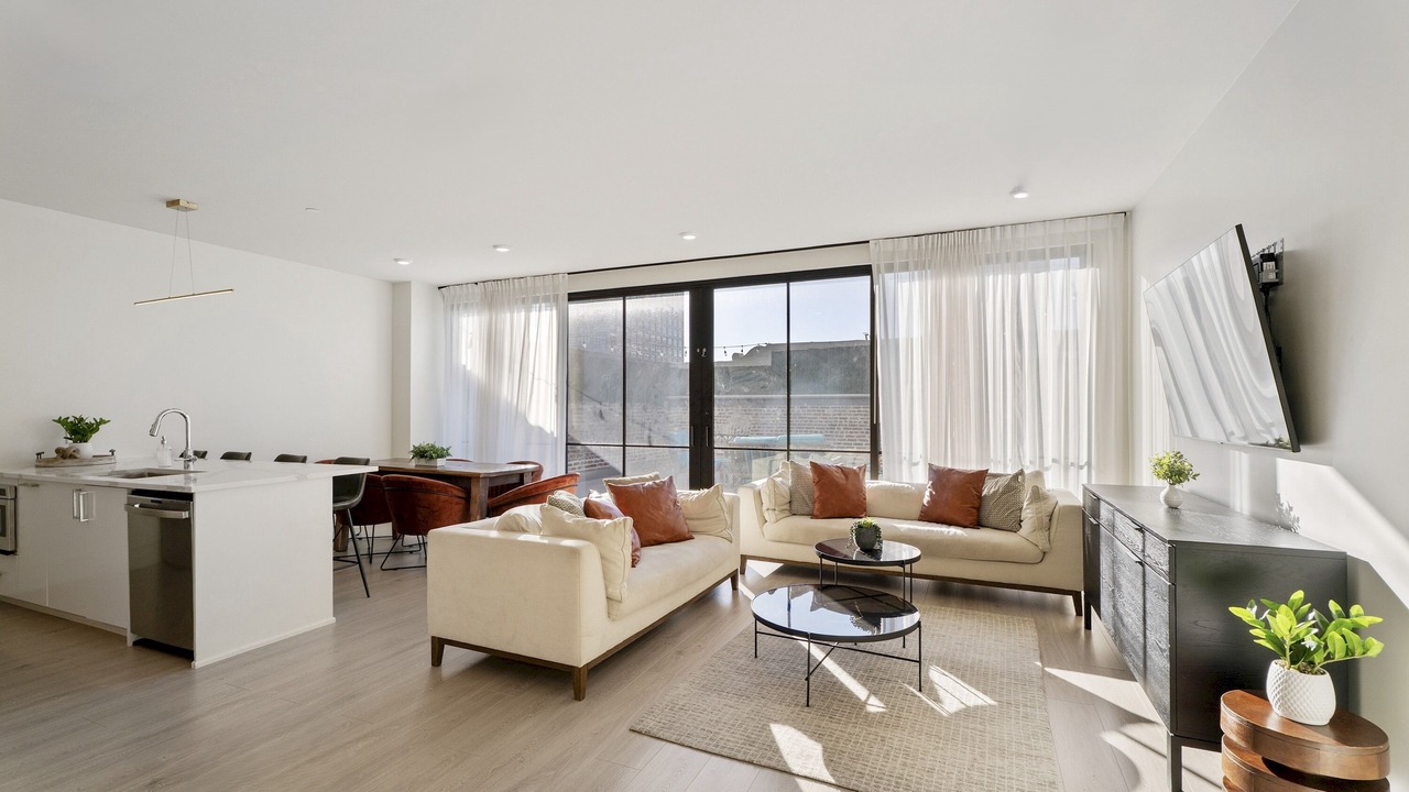 Photo of Livingroom in Central Business District